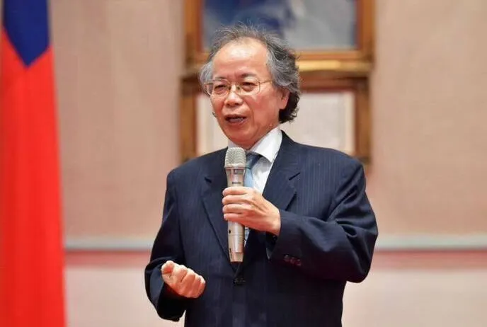 蔣萬安指其證實沈伯洋主張 張景森駁斥未說過 cover