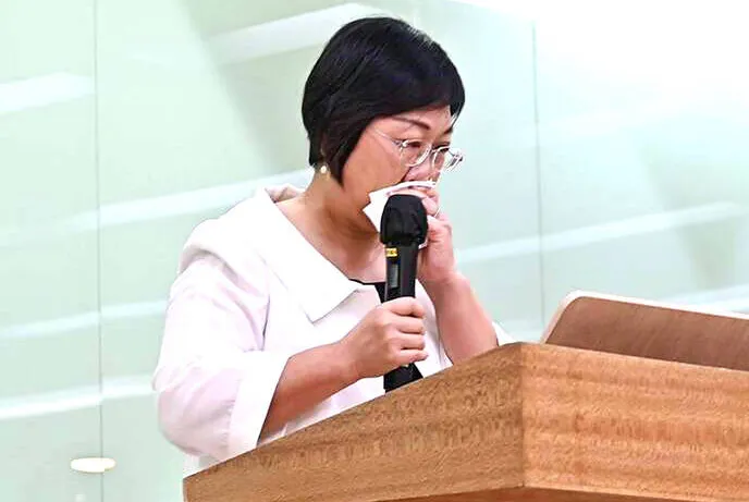 僑委會主委徐佳青請辭獲准 爭議圍繞公務資源使用 cover